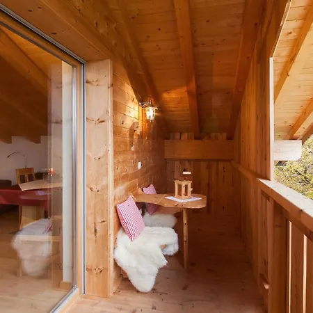 Apartment Raffreiderhof Zirbe